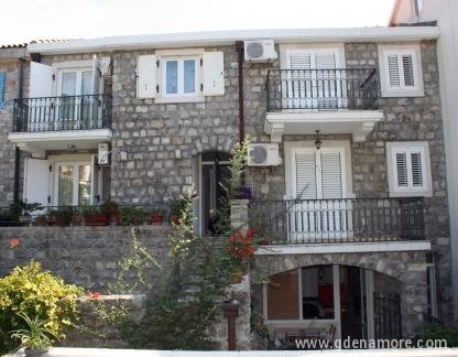 CASA M&amp;S, private accommodation in city Petrovac, Montenegro - casa mis - naslovna